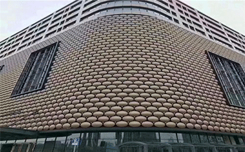 鋁幕墻卷應用